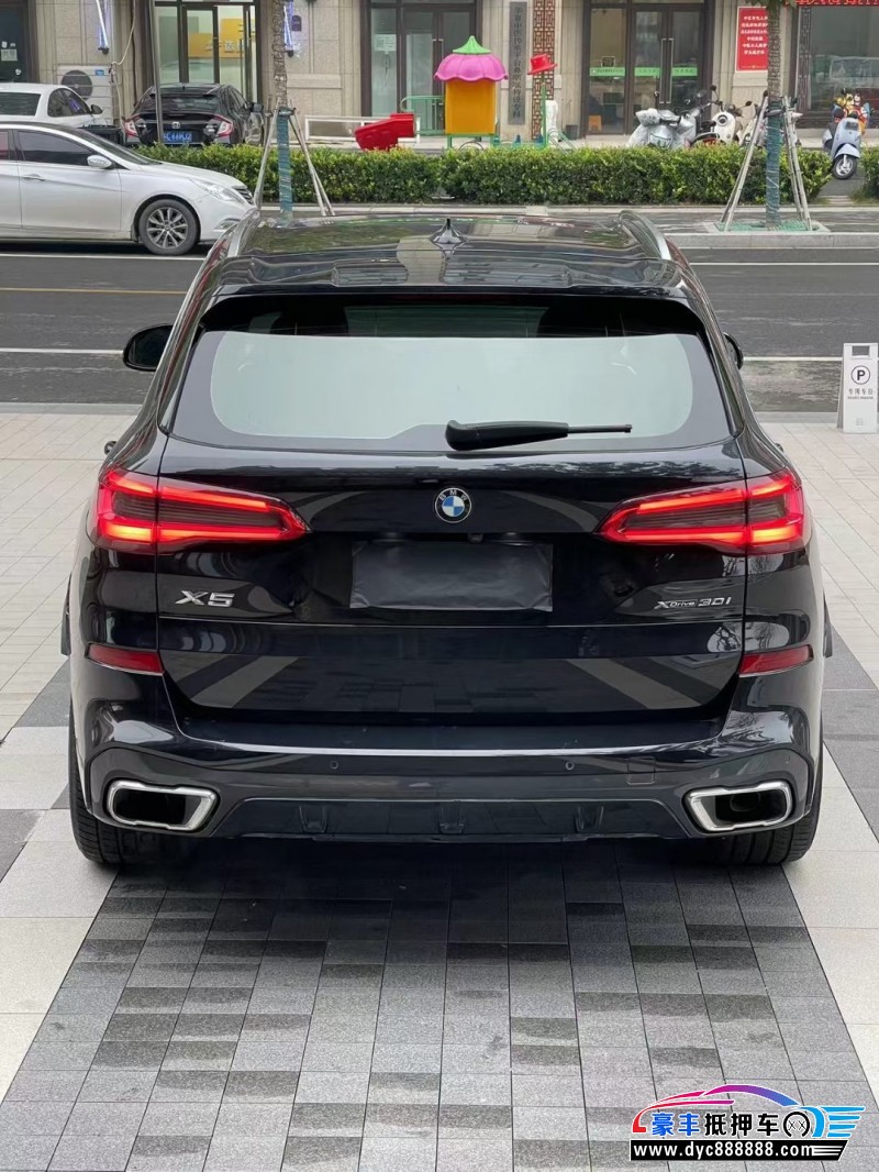 20年宝马X5轿车抵押车出售