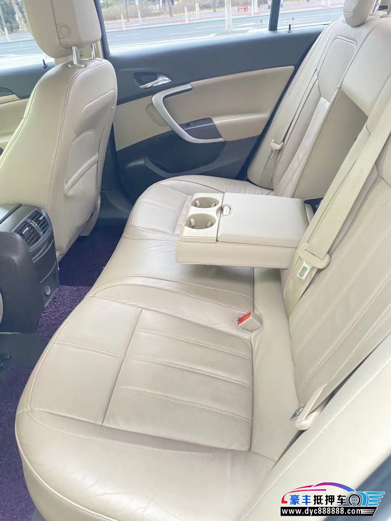 14年别克君威轿车抵押车出售