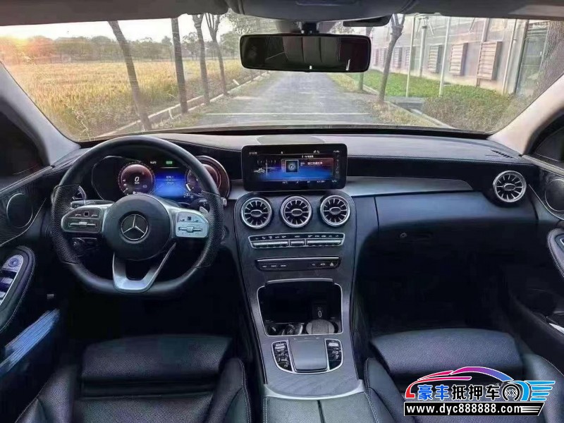 21年奔驰C轿车抵押车出售