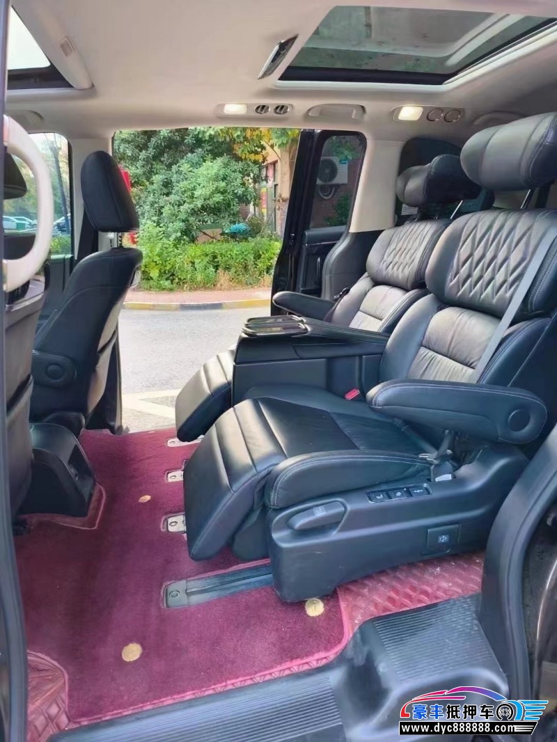 21年本田艾力绅MPV抵押车出售