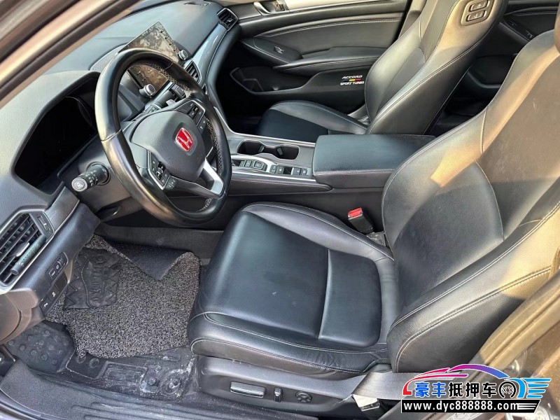 19年本田雅阁轿车抵押车出售