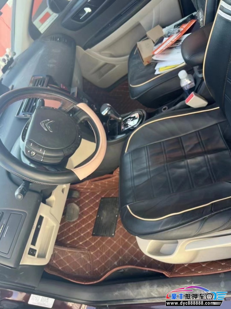 15年雪铁龙世嘉轿车抵押车出售