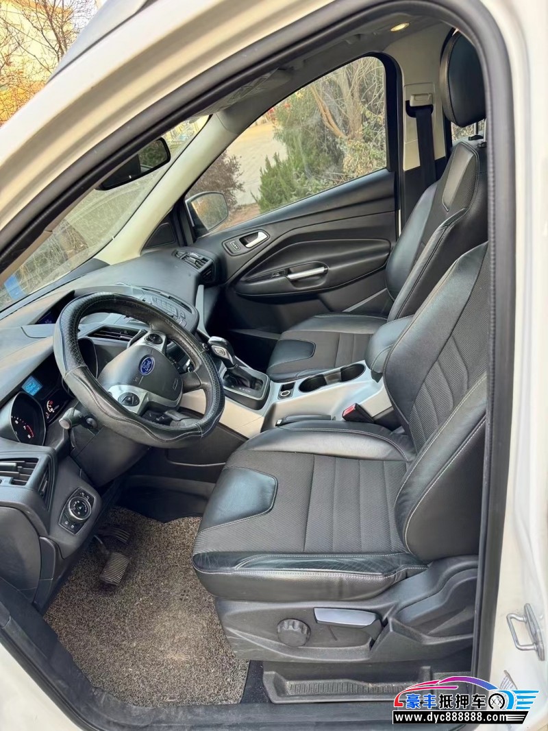 13年福特翼虎轿车抵押车出售