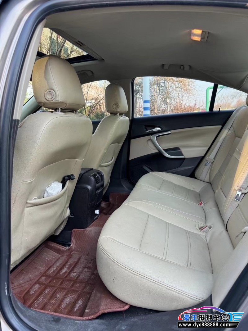 11年别克君威轿车抵押车出售