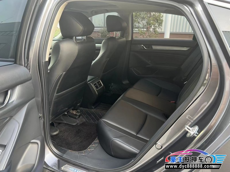 20年本田雅阁轿车抵押车出售