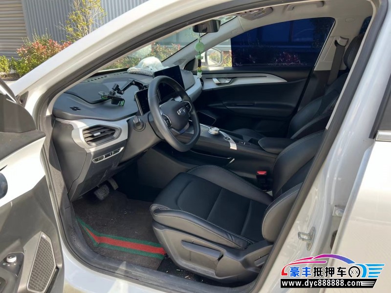 23年吉利几何轿车抵押车出售