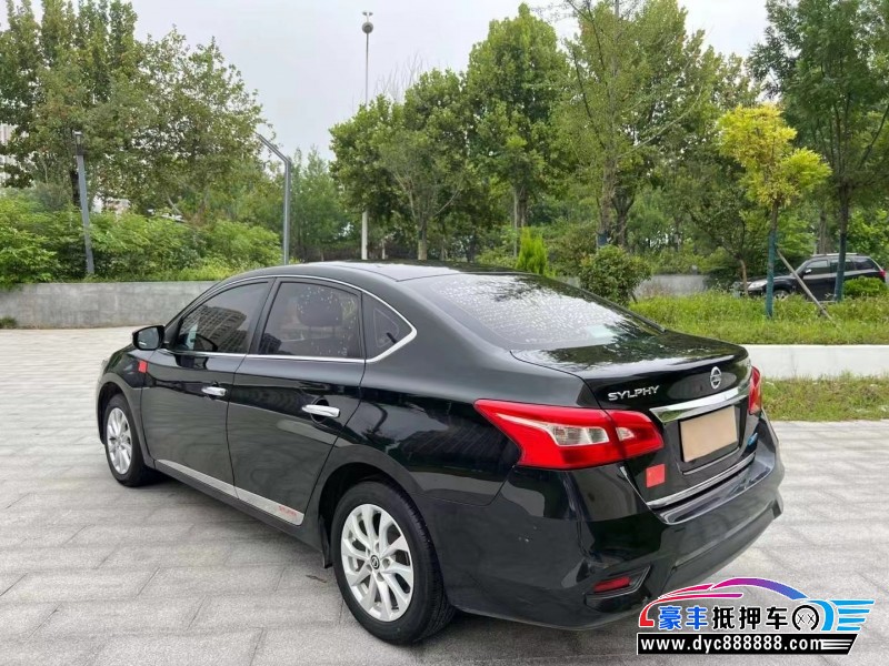 19年日产轩逸轿车抵押车出售