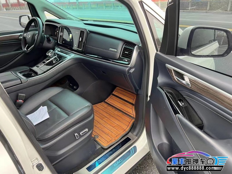 21年传祺M8轿车抵押车出售