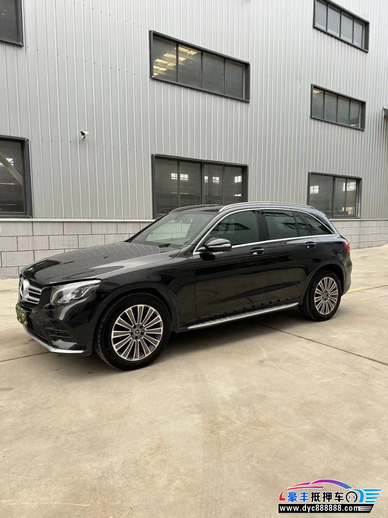 17年奔驰GLC轿车抵押车出售