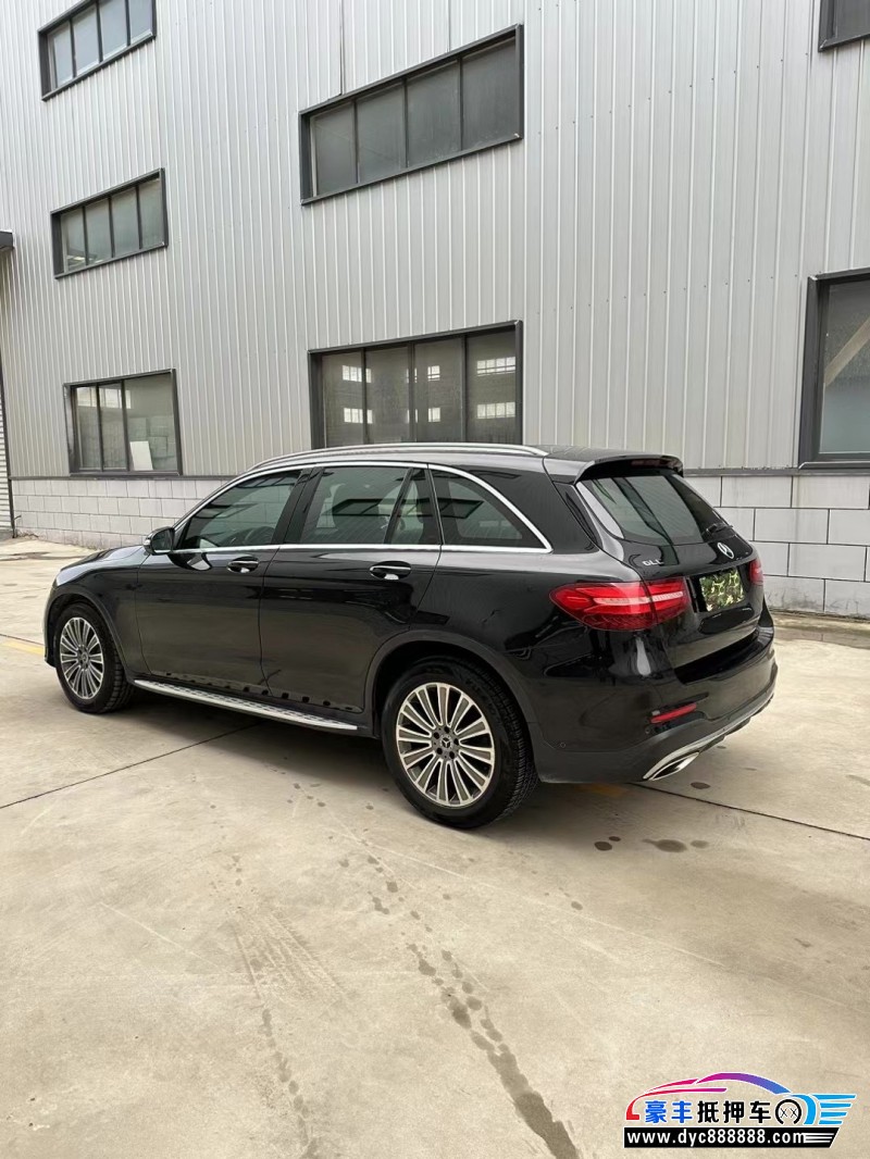 17年奔驰GLC轿车抵押车出售