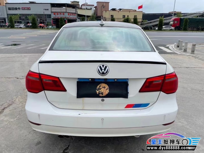 14年大众捷达轿车抵押车出售