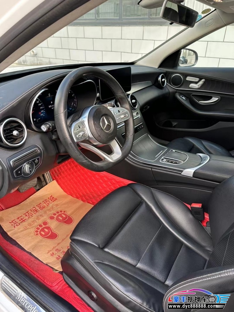 20年奔驰C轿车抵押车出售