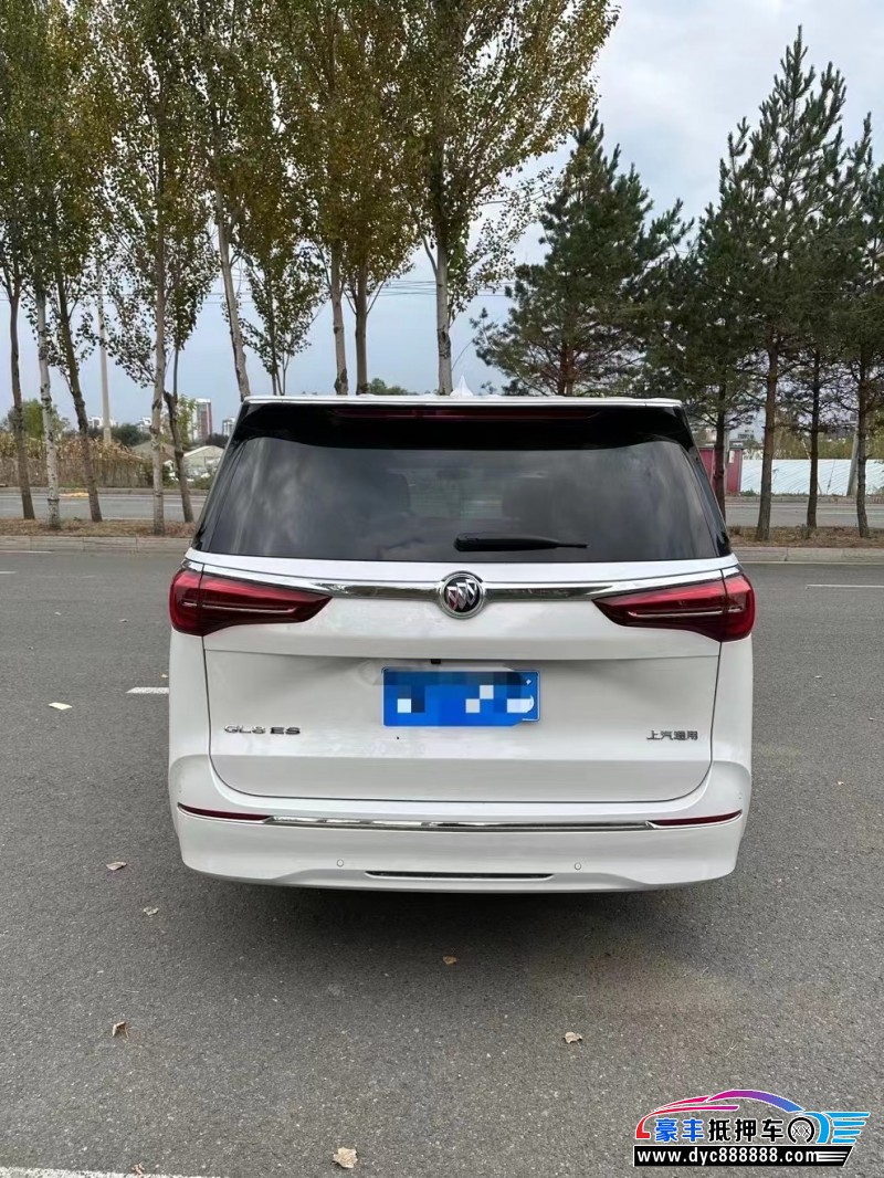 23年别克GL8轿车抵押车出售