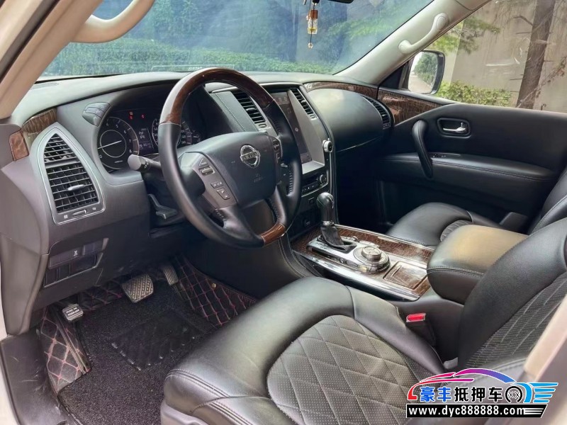 18年日产途乐轿车抵押车出售