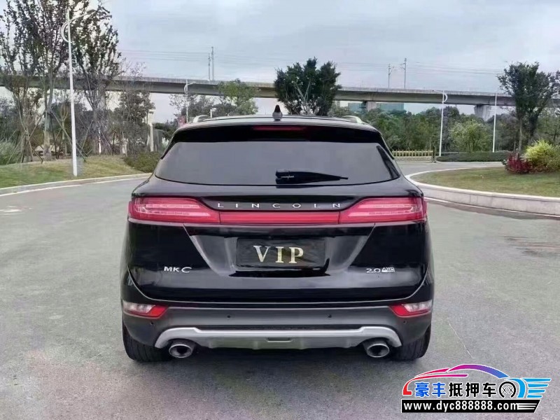 16年林肯MKC轿车抵押车出售