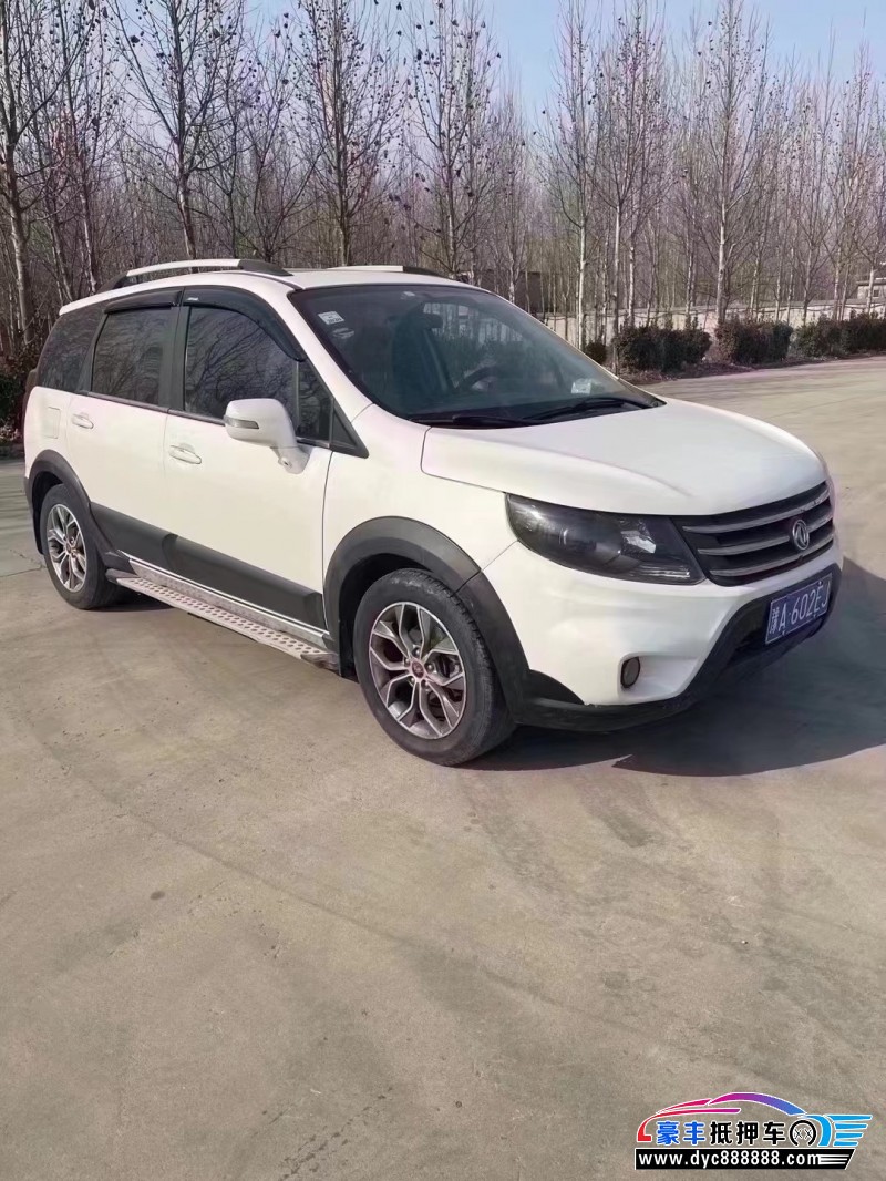 16年东风风行景逸X5轿车抵押车出售