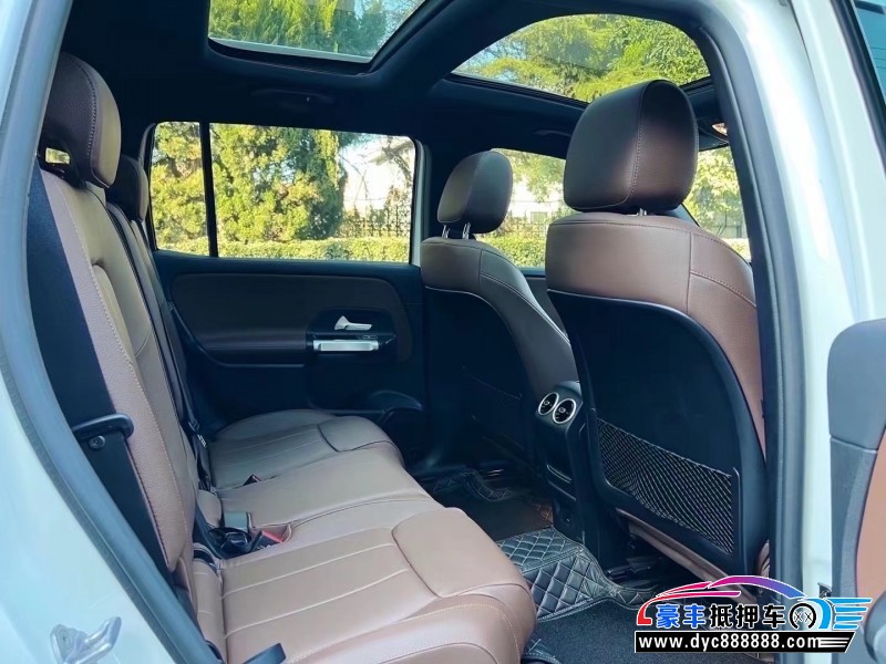 22年奔驰GLBSUV抵押车出售