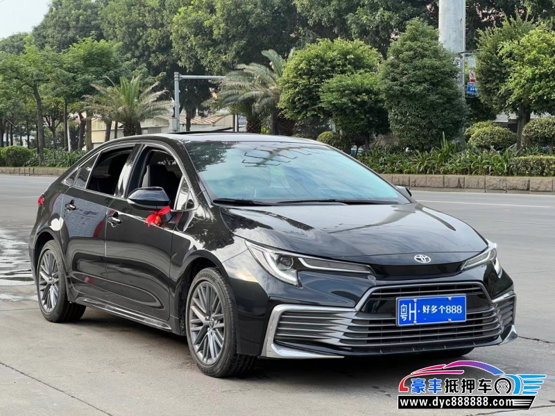 22年丰田凌尚轿车抵押车出售