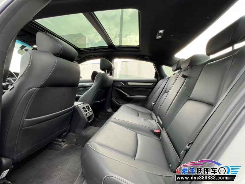 22年本田英诗派轿车抵押车出售