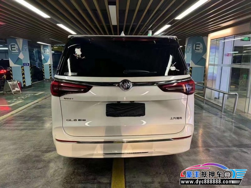 21年别克GL8MPV抵押车出售