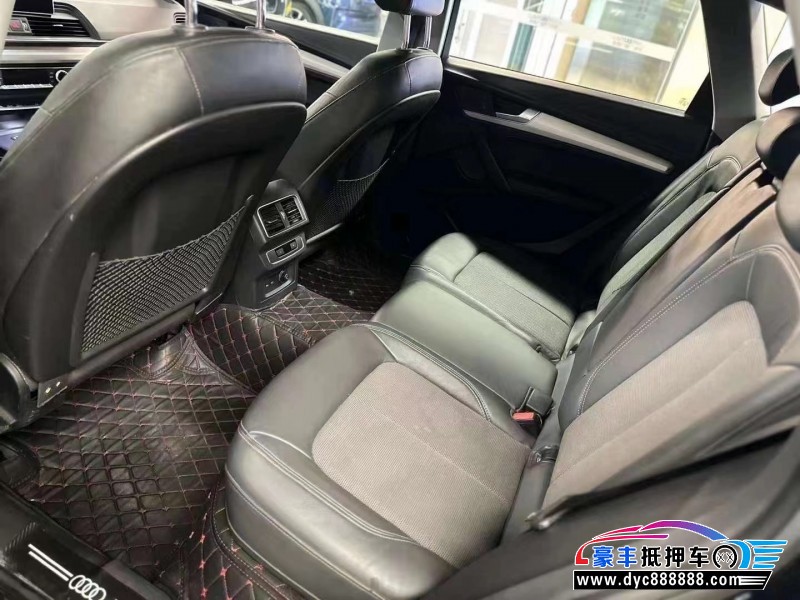 19年奥迪Q5SUV抵押车出售