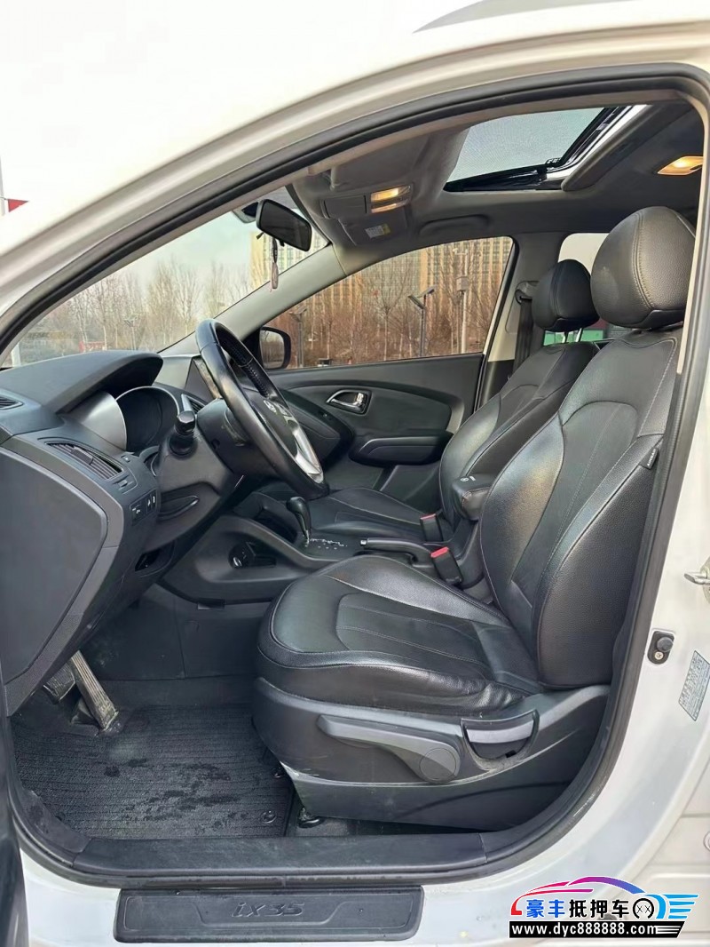 18年现代ix35SUV抵押车出售