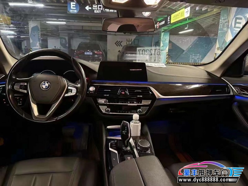 18年宝马5系轿车抵押车出售