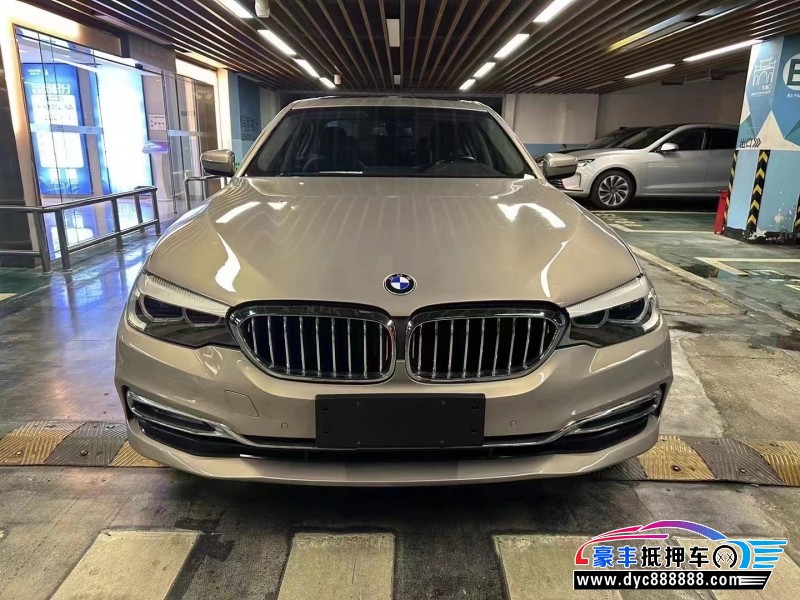 18年宝马5系轿车抵押车出售