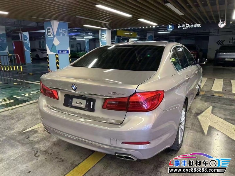 18年宝马5系轿车抵押车出售