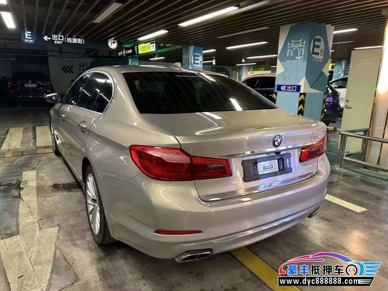 18年宝马5系轿车抵押车出售