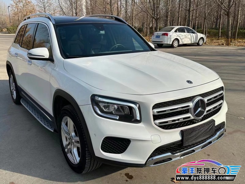 21年奔驰GLB轿车抵押车出售