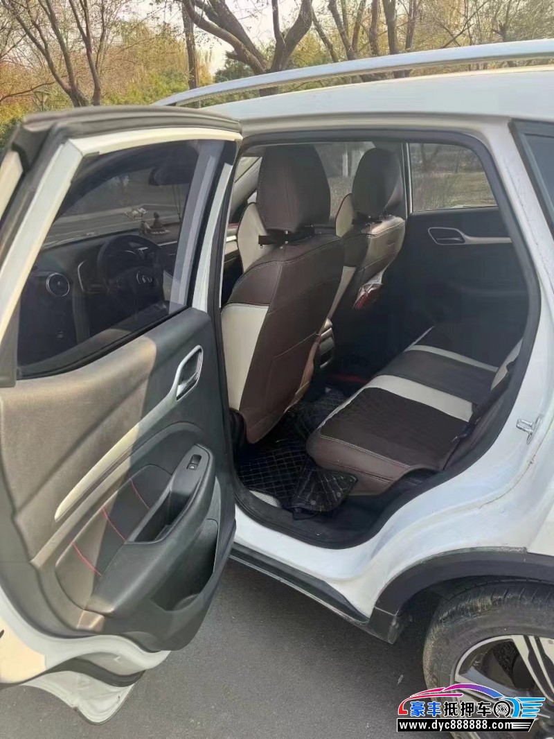 17年名爵ZS轿车抵押车出售