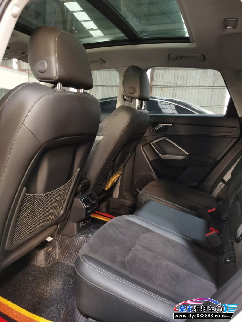 19年奥迪Q3轿车抵押车出售