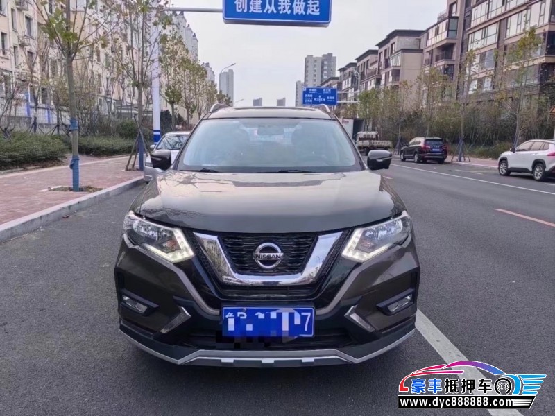 17年日产奇骏SUV抵押车出售