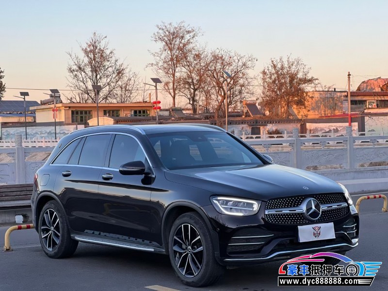 20年奔驰GLC轿车抵押车出售