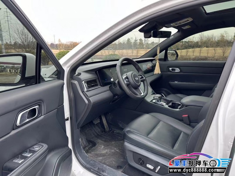 22年理想ONE轿车抵押车出售