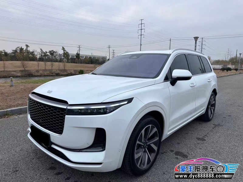 22年理想ONE轿车抵押车出售