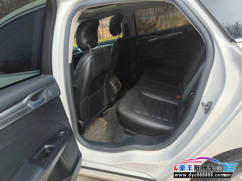 17年福特蒙迪欧轿车抵押车出售