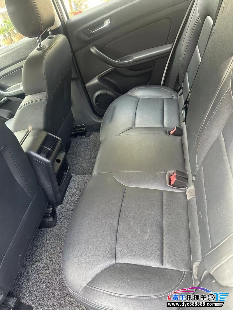 17年观致观致5轿车抵押车出售