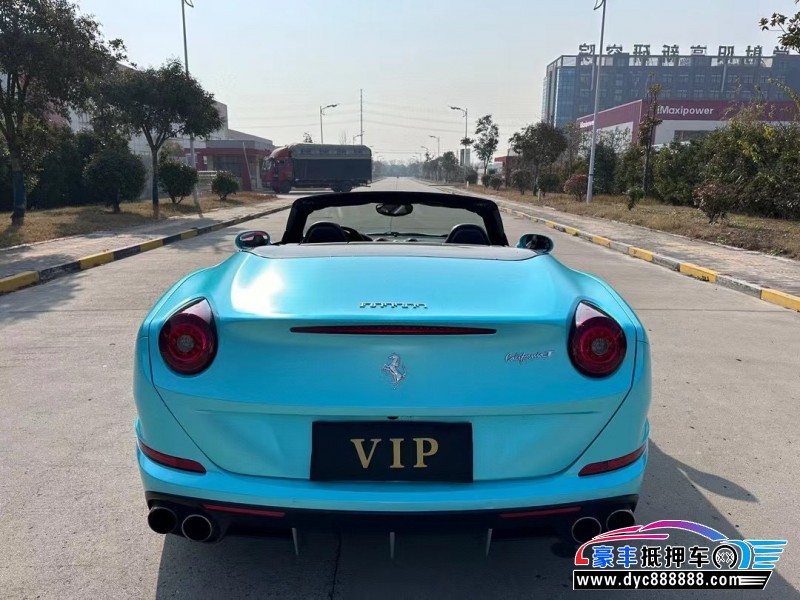 15年法拉利California T轿车抵押车出售
