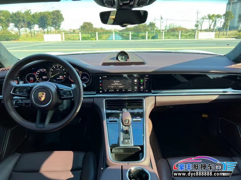 22年保时捷帕纳梅拉轿车抵押车出售