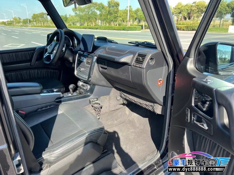 18年奔驰G轿车抵押车出售