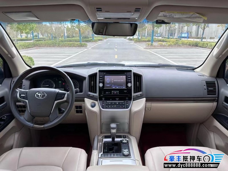 20年丰田兰德酷路泽轿车抵押车出售