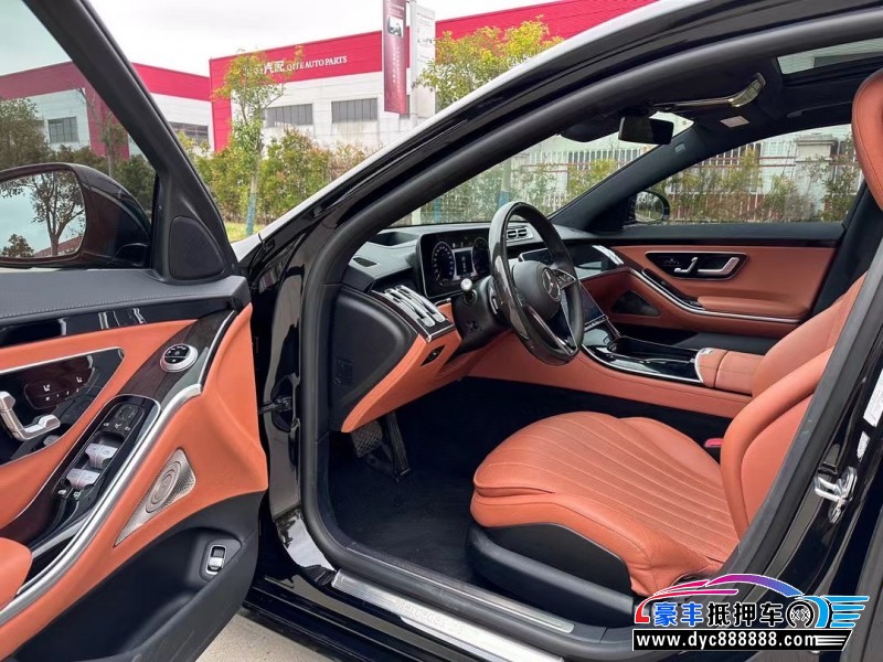 22年奔驰S轿车抵押车出售