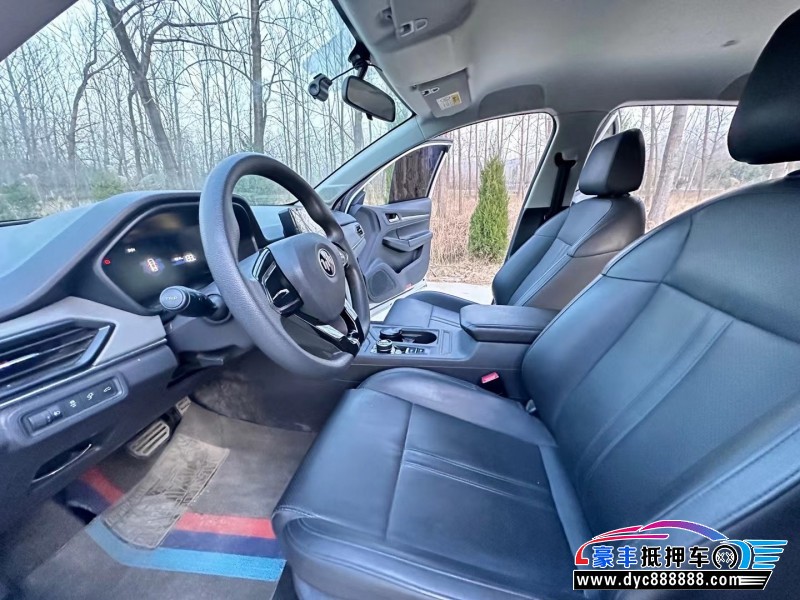 22年威马汽车ex5轿车抵押车出售