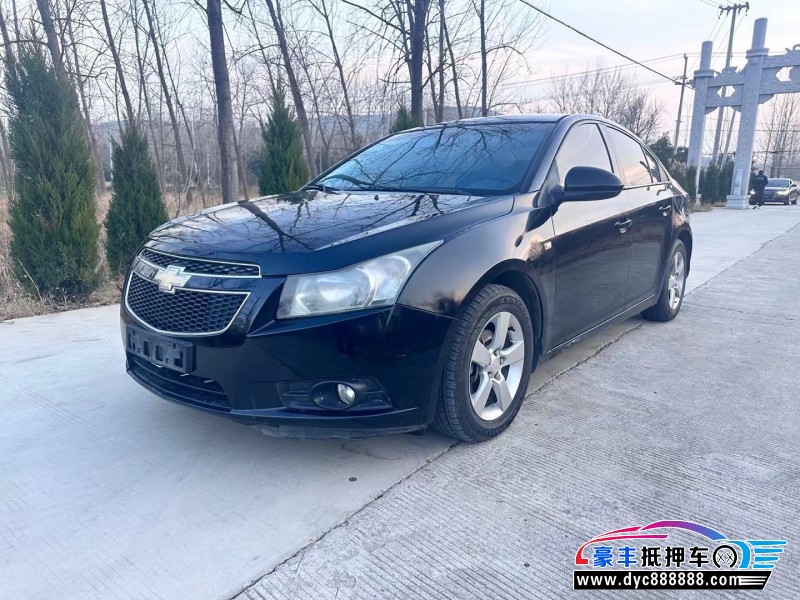 10年雪佛兰科鲁兹轿车抵押车出售