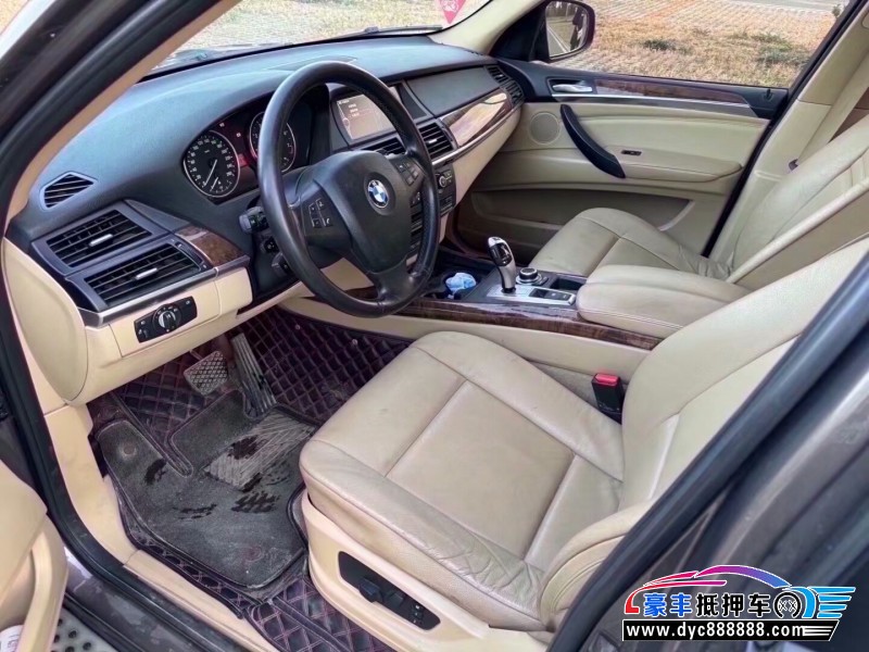 11年宝马X5轿车抵押车出售