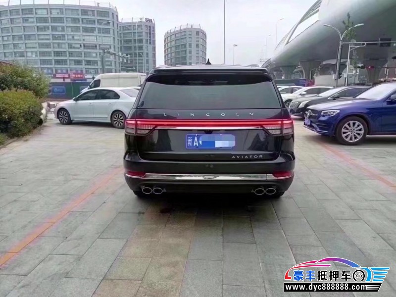 21年林肯飞行家轿车抵押车出售