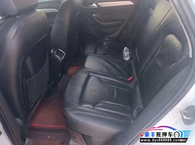 13年奥迪Q3轿车抵押车出售