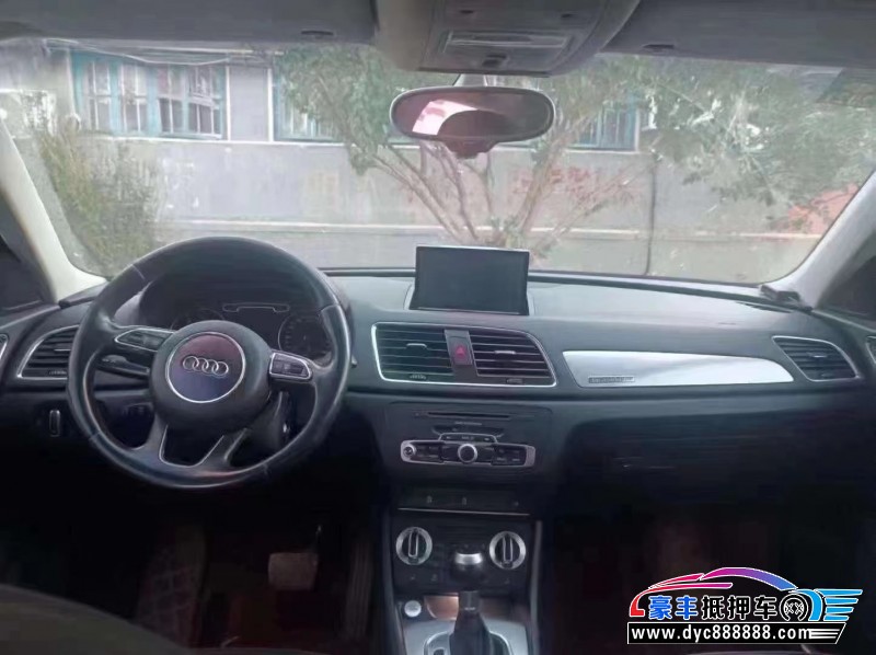 13年奥迪Q3轿车抵押车出售